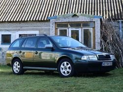 Zielony Używany 2005 Skoda Octavia Kombi | 4000 zł (Super Cena)
