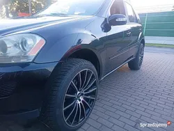 Czarny Używany 2006 Mercedes ML350 SUV | 35 900 zł