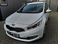 Biały Używany 2013 Kia Ceed 2 Kombi | 35 900 zł (Uczciwa cena)