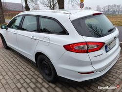 Biały Używany 2017 Ford Mondeo Kombi | 38 000 zł