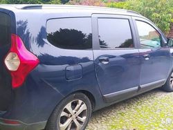 Niebieski Używany 2014 Dacia Lodgy Prestige Minivan | 24 700 zł (Uczciwa cena)