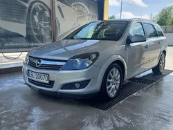 Srebrny Używany 2009 Opel Astra Kombi | 8300 zł (Uczciwa cena)