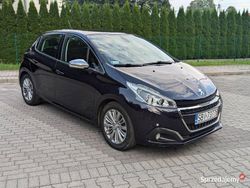 Fioletowy Używany 2017 Peugeot 208 Hatchback | 27 900 zł (Uczciwa cena)