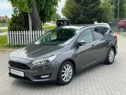 Szary (metalik) Używany 2015 Ford Focus Kombi | 31 900 zł (Uczciwa cena)