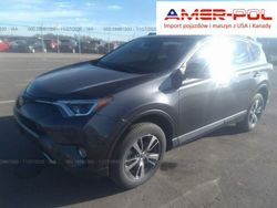 Szary Używany 2018 Toyota RAV4 SUV | 72 000 zł