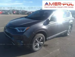 Szary Używany 2018 Toyota RAV4 SUV | 72 000 zł