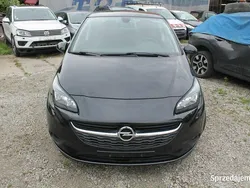 Czarny Używany 2015 Opel Corsa Hatchback | 13 900 zł