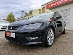 Czerwony Używany 2017 Seat Leon FR Kombi | 54 900 zł (Uczciwa cena)