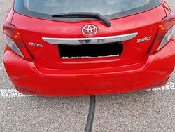 Czerwony Używany 2013 Toyota Yaris Hatchback | 13 900 zł (Dobra cena)