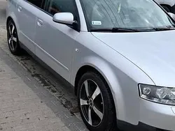 Srebrny Używany 2002 Audi A4 Kombi | 8500 zł (Drogi)