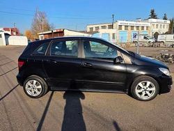 Czarny Używany 2009 Mercedes 180 Sedan/Limuzyna | 10 900 zł