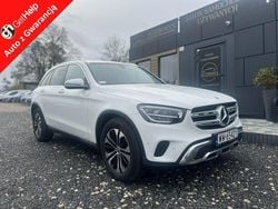 Biały (metalik) Używany 2022 Mercedes GLC200 SUV | 154 900 zł (Dobra cena)