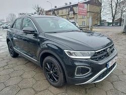 Czarny Używany 2024 VW T-Roc SUV | 93 600 zł (Super Cena)