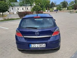 Granatowy Używany 2007 Opel Astra Hatchback | 10 500 zł (Dobra cena)