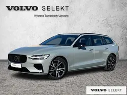 Szary Używany 2025 Volvo V60 Kombi | 184 900 zł (Uczciwa cena)