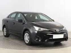 Niebieski Używany 2017 Toyota Avensis Sedan/Limuzyna | 54 999 zł (Uczciwa cena)