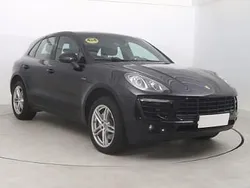 Czarny Używany 2015 Porsche Macan SUV | 125 999 zł