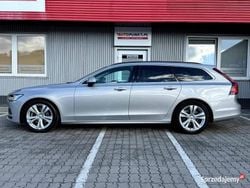 Używany 2022 Volvo V90 Kombi | 139 900 zł (Uczciwa cena)