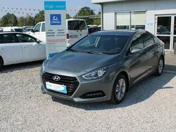 Szary (metalik) Używany 2017 Hyundai i40 Sedan/Limuzyna | 41 382 zł (Dobra cena)