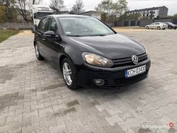 Używany 2009 VW Golf VI Sedan/Limuzyna | 15 600 zł (Uczciwa cena)
