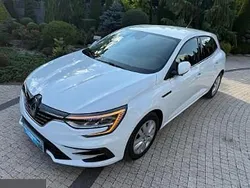 Biały Używany 2021 Renault Mégane IV Zen Hatchback | 59 900 zł (Uczciwa cena)