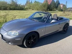 Szary Używany 2004 Mazda MX5 Kabriolet | 28 900 zł