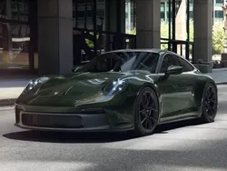 Kolor na życzenie pts (paint to sample): dark olive metallic Używany 2023 Porsche 992 | 999 900 zł (Dość drogi)