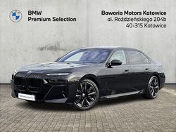 Czarny szafir metalizowany Używany 2024 BMW 740 Comfort Edition Sedan/Limuzyna | 519 900 zł (Dość drogi)