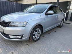 Srebrny Używany 2014 Skoda Rapid Sedan/Limuzyna | 15 999 zł (Uczciwa cena)