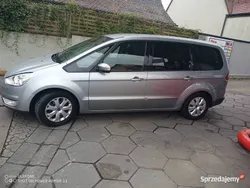 Srebrny Używany 2007 Ford Galaxy Trend Minivan | 17 500 zł (Dość drogi)