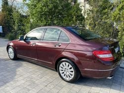 Bordowy Używany 2008 Mercedes C180 Sedan/Limuzyna | 28 900 zł (Super Cena)