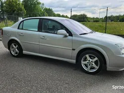 Srebrny Używany 2004 Opel Vectra Kombi | 5300 zł (Uczciwa cena)
