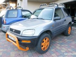 Srebrny Używany 1995 Toyota RAV4 SUV | 8555 zł