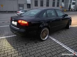 Czarny Używany 2005 Audi A4 Sedan/Limuzyna | 14 000 zł (Dość drogi)