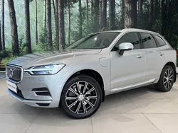 Srebrny Używany 2018 Volvo XC60 SUV | 129 900 zł
