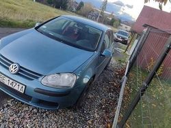 Używany 2005 VW Golf V Sedan/Limuzyna | 6000 zł (Dobra cena)