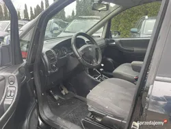 Czarny Używany 2003 Opel Zafira Minivan | 1950 zł (Dobra cena)