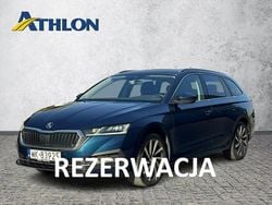 Zielony (metalik) Używany 2022 Skoda Octavia Kombi | 70 600 zł (Uczciwa cena)