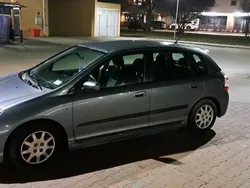 Używany 2004 Honda Civic | 2400 zł (Dobra cena)