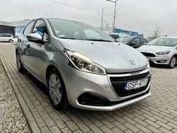 Inny kolor Używany 2016 Peugeot 208 Hatchback | 18 900 zł (Uczciwa cena)