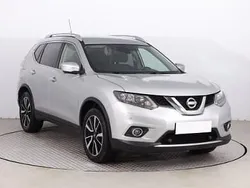 Srebrny Używany 2016 Nissan X-Trail SUV | 53 999 zł (Uczciwa cena)