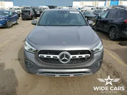 Szary (metalik) Używany 2021 Mercedes GLA250 SUV | 65 100 zł