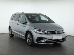 Srebrny Używany 2024 VW Touran Minivan | 143 999 zł