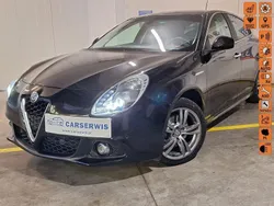 Czarny (metalik) Używany 2016 Alfa Romeo Giulietta Hatchback | 58 800 zł (Drogi)