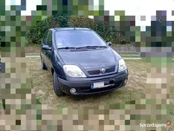 Granatowy Używany 2001 Renault Scénic Minivan | 6500 zł