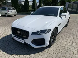Biały (metalik) Używany 2021 Jaguar XF Sedan/Limuzyna | 199 899 zł