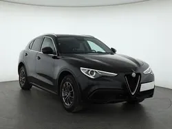 Czarny Używany 2017 Alfa Romeo Stelvio SUV | 74 999 zł (Super Cena)