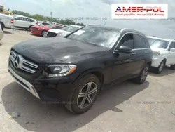 Czarny Używany 2019 Mercedes GLC300 SUV | 106 000 zł