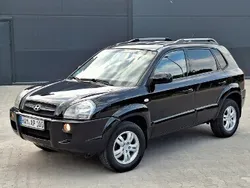 Czarny Używany 2008 Hyundai Tucson SUV | 23 900 zł (Uczciwa cena)