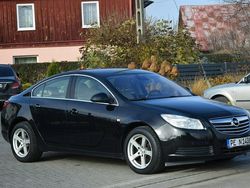 Czarny Używany 2010 Opel Insignia Hatchback | 24 900 zł (Dość drogi)